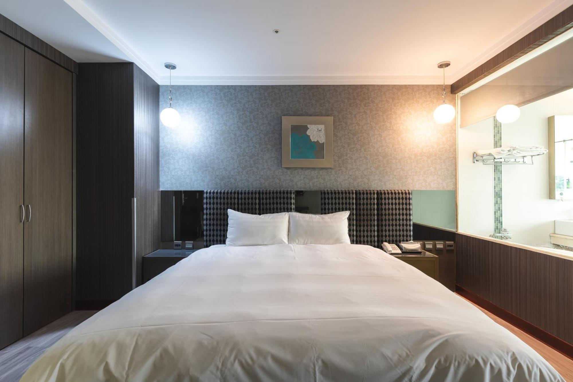 Shianghu Boutique Hotel Цзяи Экстерьер фото
